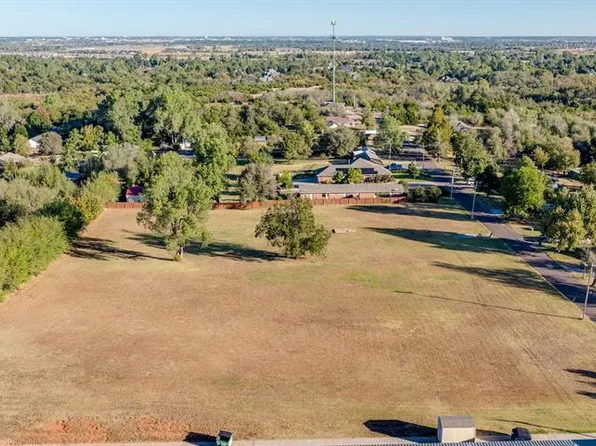 227 N Carol Ter Lot A-1, Mustang, OK 73064