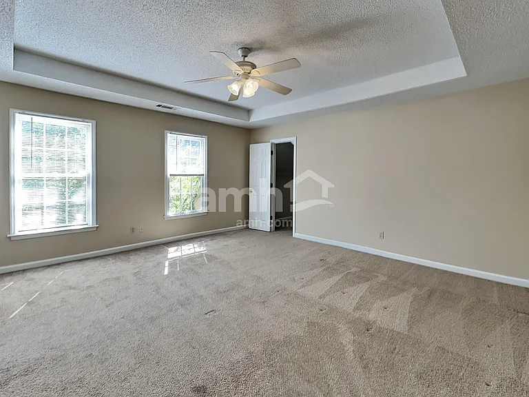 1300 Summit Point Ln — Photo 12