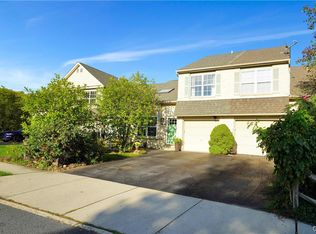 475 Wild Mint Ln, Allentown, PA 18104