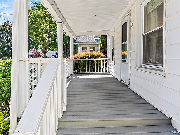 2nd image of 19 Millar Pl