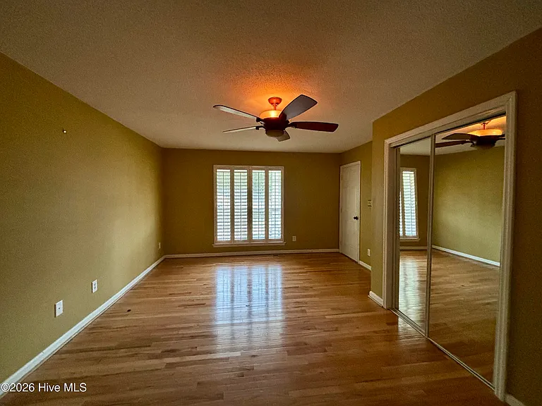 702 Rye Hill Dr — Photo 15