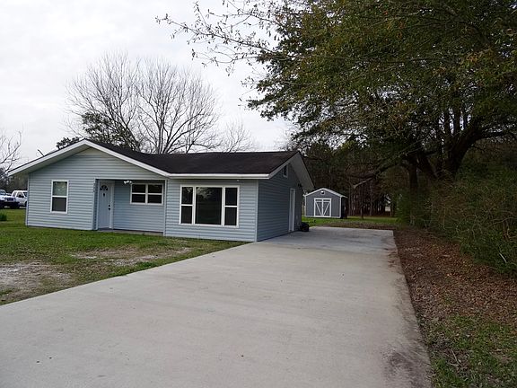 2nd image of 325 Carlyss Dr