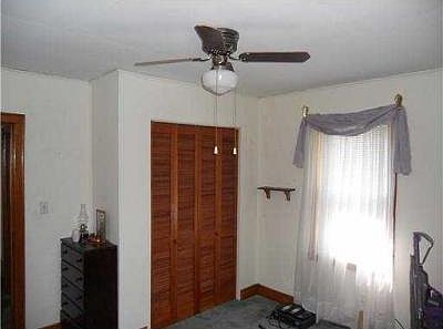 4th image of 1600 Sugar Creek Dr