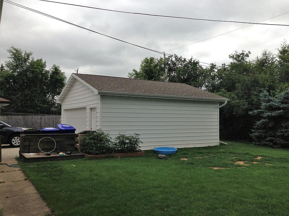 shared garage