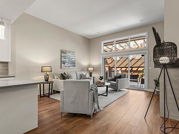 3rd image of 46110 Thomas Rd #85