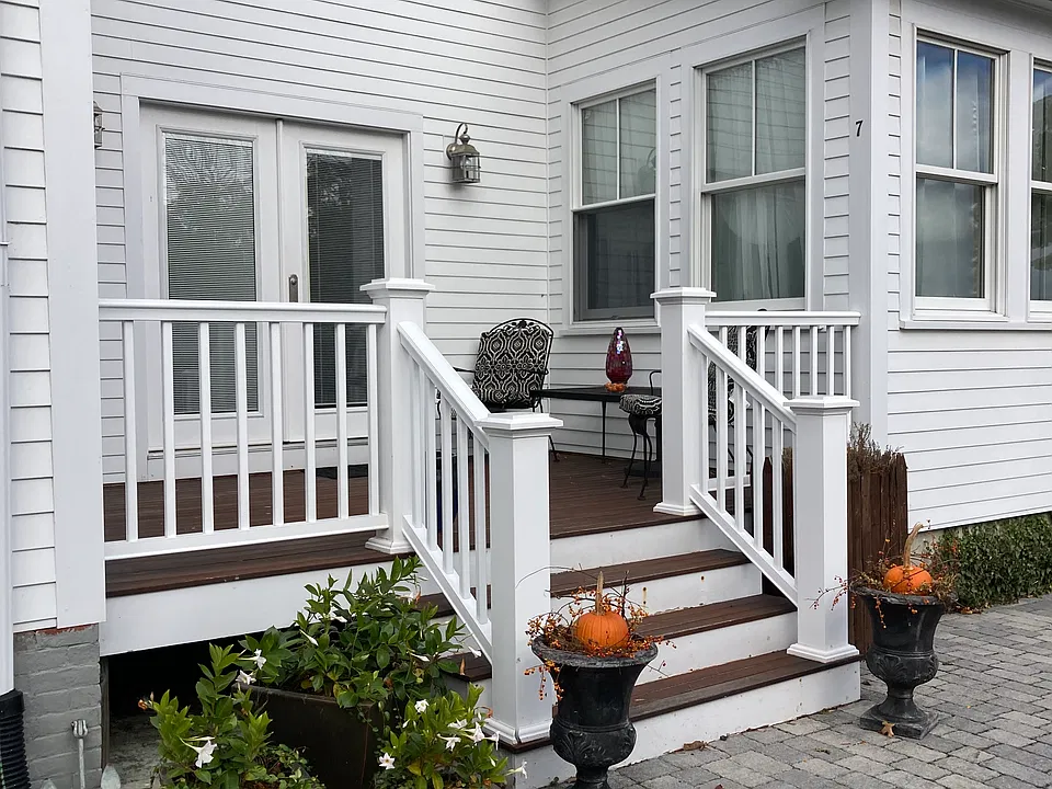 Entrance to unit.