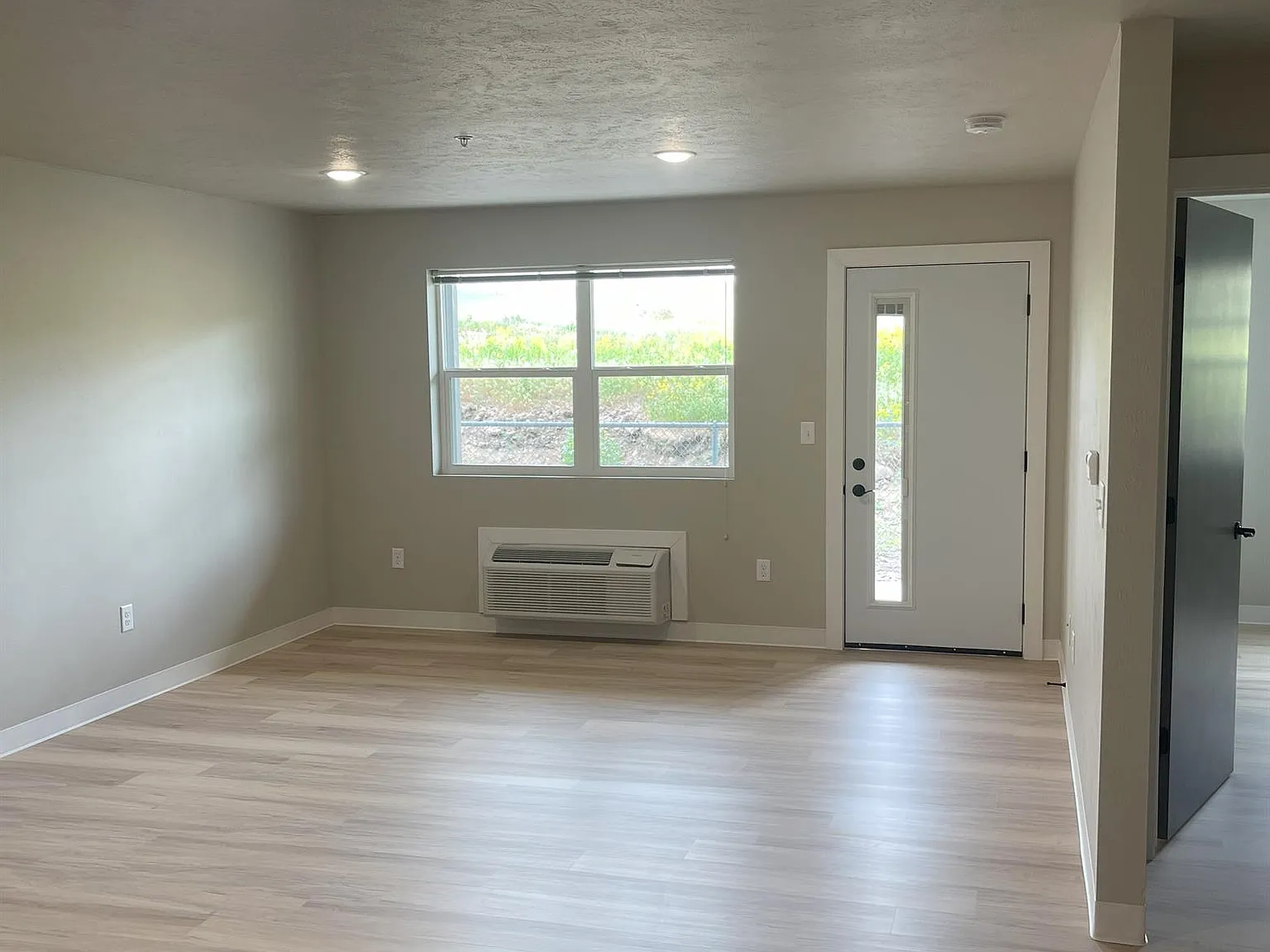 Friia Place Apartments — Photo 2