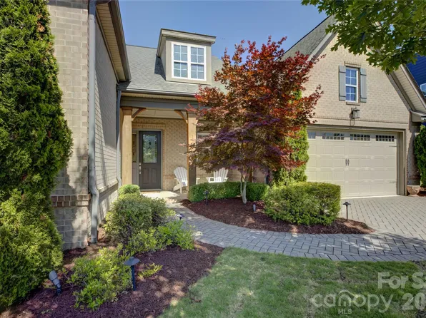 15512 Aviary Orchard Way, Charlotte, NC 28278
