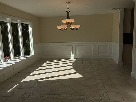 5th image of 19 Lyon Cres