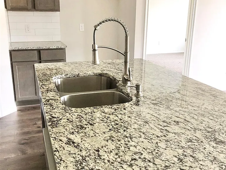 616 Rawhide Way — Photo 9