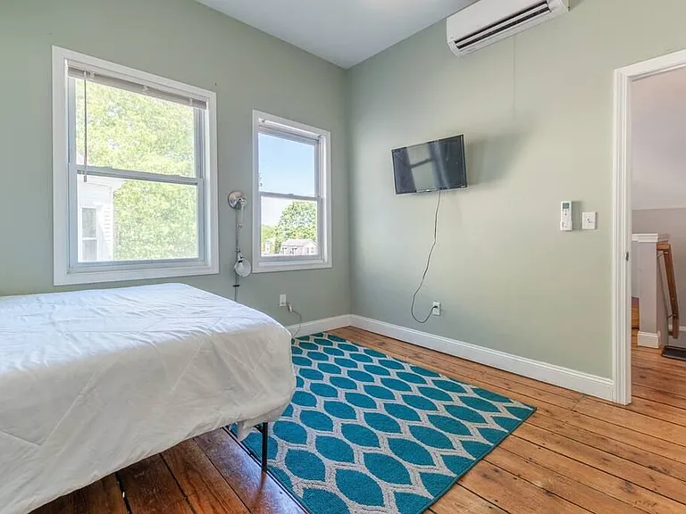 15 Fern Park Ave. — Photo 134
