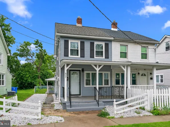 827 W 2nd St, Florence, NJ 08518