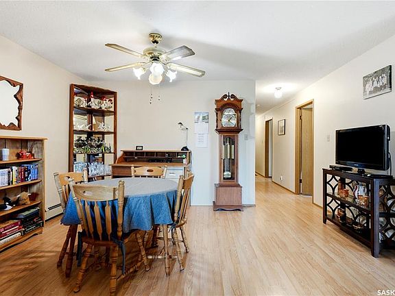 5th image of UNIT 308-3140 Louise STREET