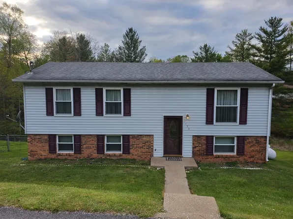 172 Orchard Wood Dr, Beckley, WV 25801