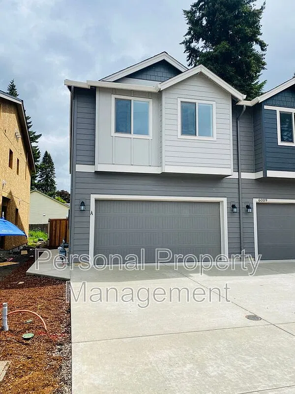 3 bed, 2.5 bath, 1573 sqft, $2,395 — Photo 1