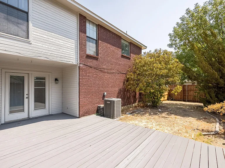 532 Lake Forest Dr — Photo 28