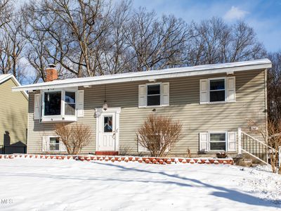 64 Hathorn Boulevard, Saratoga Springs, NY, 12866