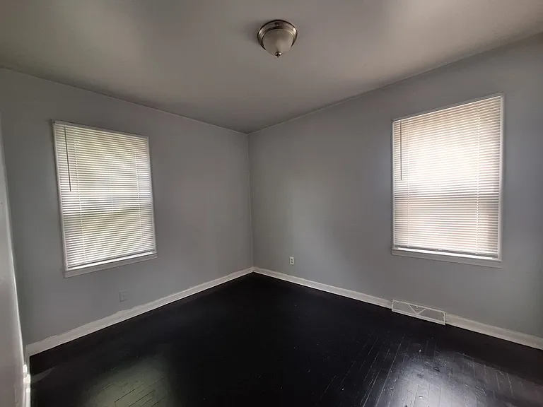 3890 Poplar Ave — Photo 18