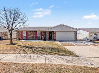 5549 Ragan Dr, The Colony, TX 75056