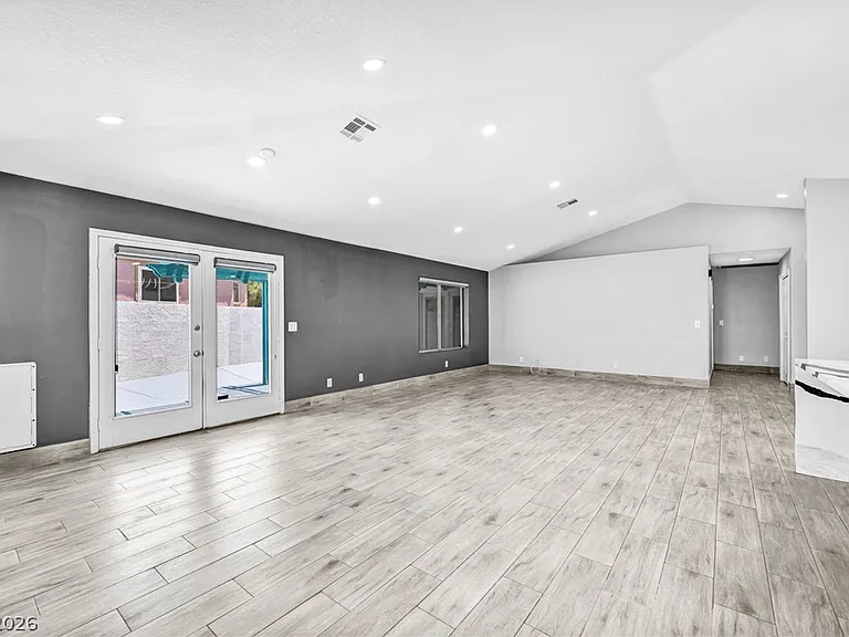 3000 Blue Fin Cir — Photo 10
