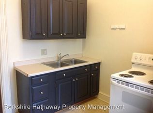 304 N Broad St, Lititz, PA 17543