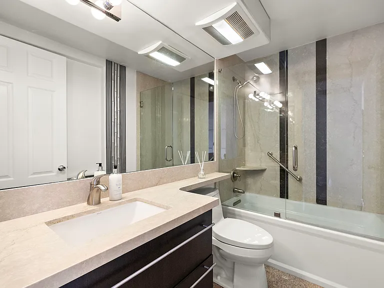 405 Avenida Granada — Photo 11