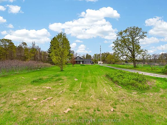 3rd image of 750 Moira Rd