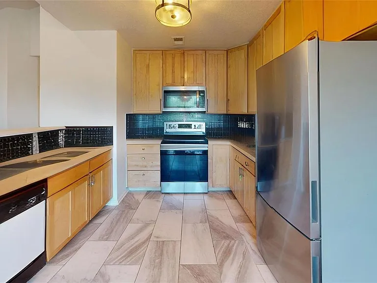8200 E 8th Ave #1202 — Photo 20