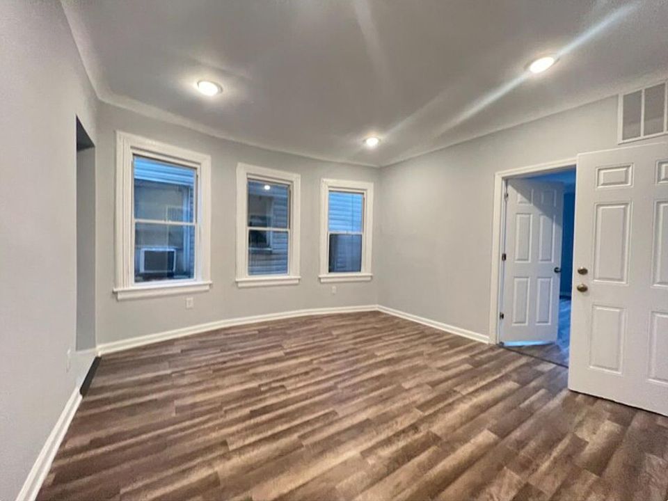 59 Arlington Ave FLOOR 2, Newark, NJ 07104 | Zillow