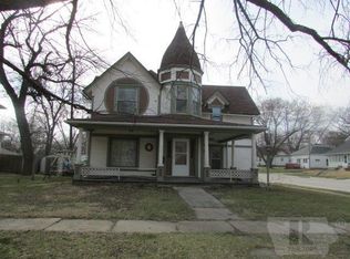 507 Grove Ave, Corning, IA 50841