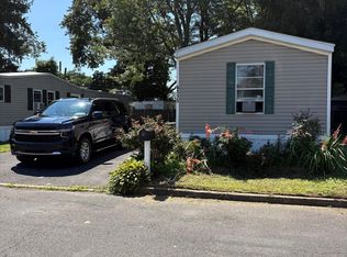 4115 Davis Dr, Morrisville, PA 19067