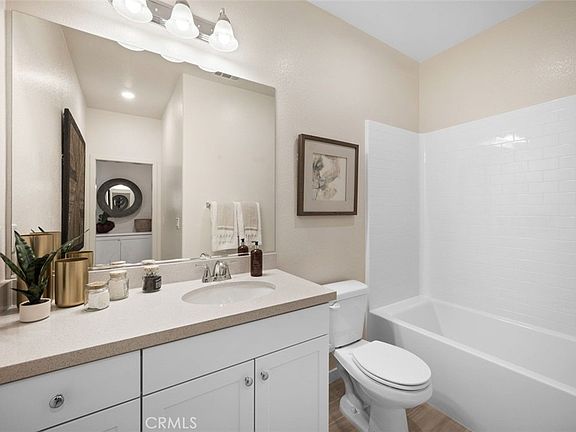 5th image of 4116 Wood Ln