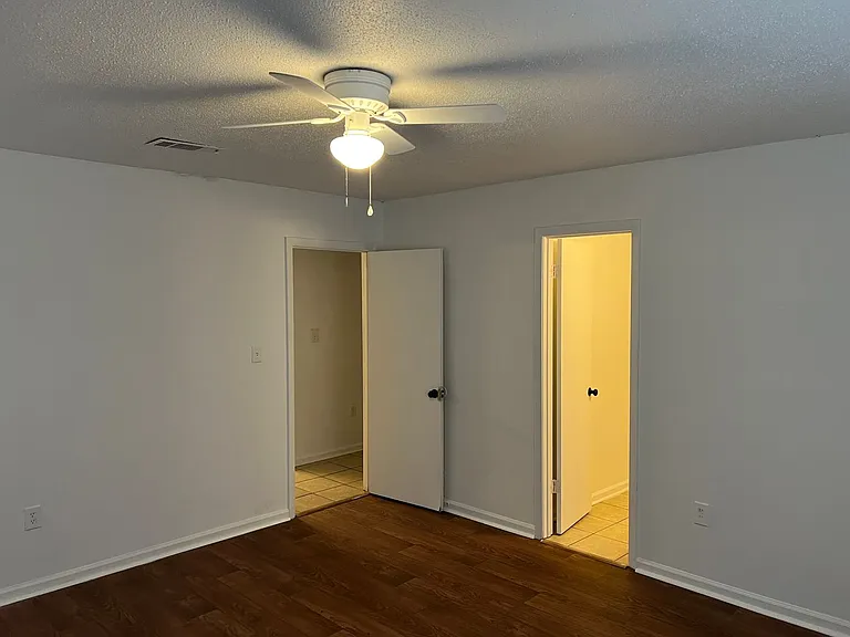 172 Cherokee Cir — Photo 12