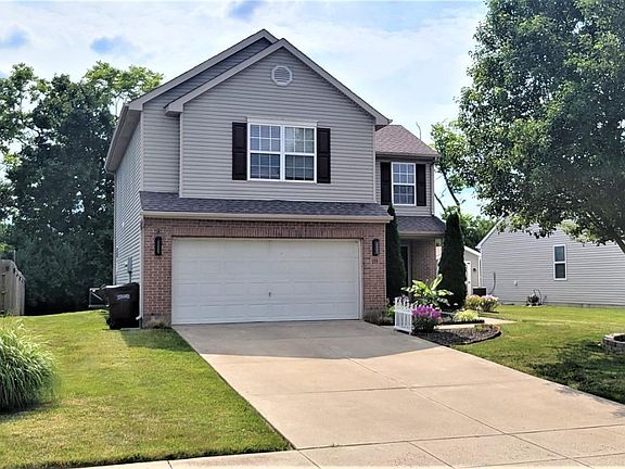 2nd image of 155 Worthington Dr