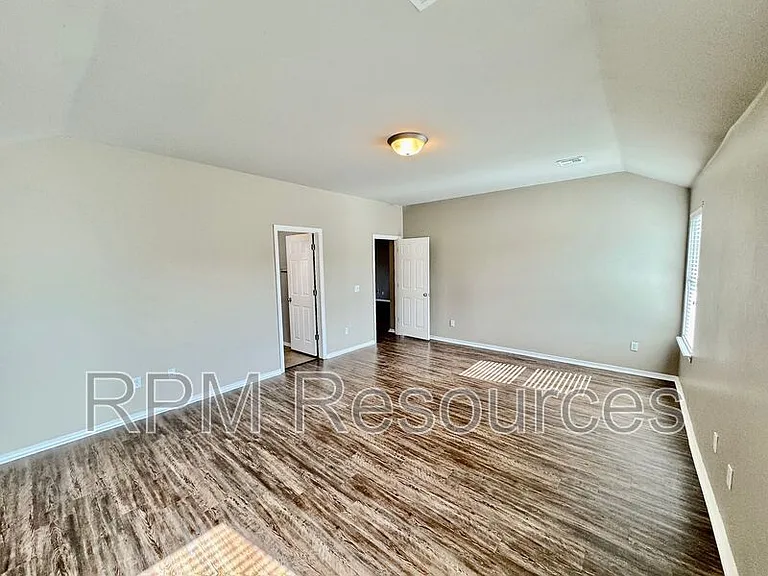 2920 Cider Mill Ln — Photo 18