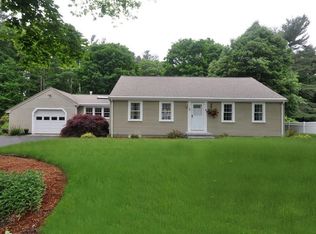 38 Edgewood Rd, Concord, MA 01742