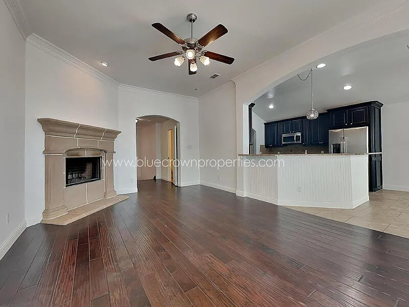 Building Photo - 2065 Pontchartrain Dr