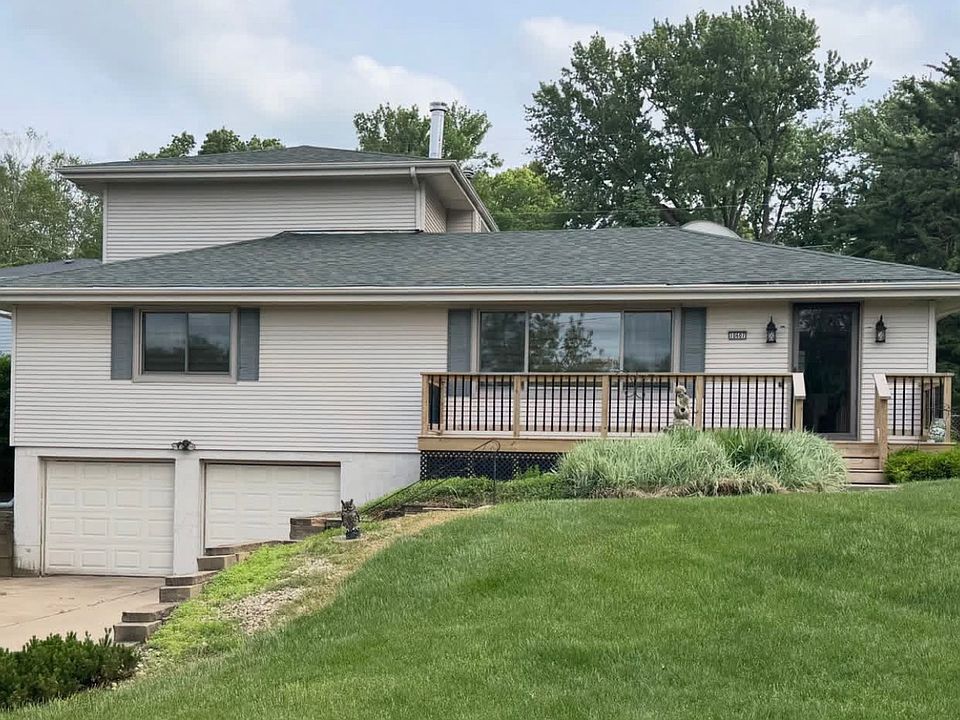 1st image of 10607 Fowler Ave
