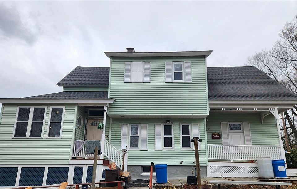 1st image of 60 Circuit Ave S
