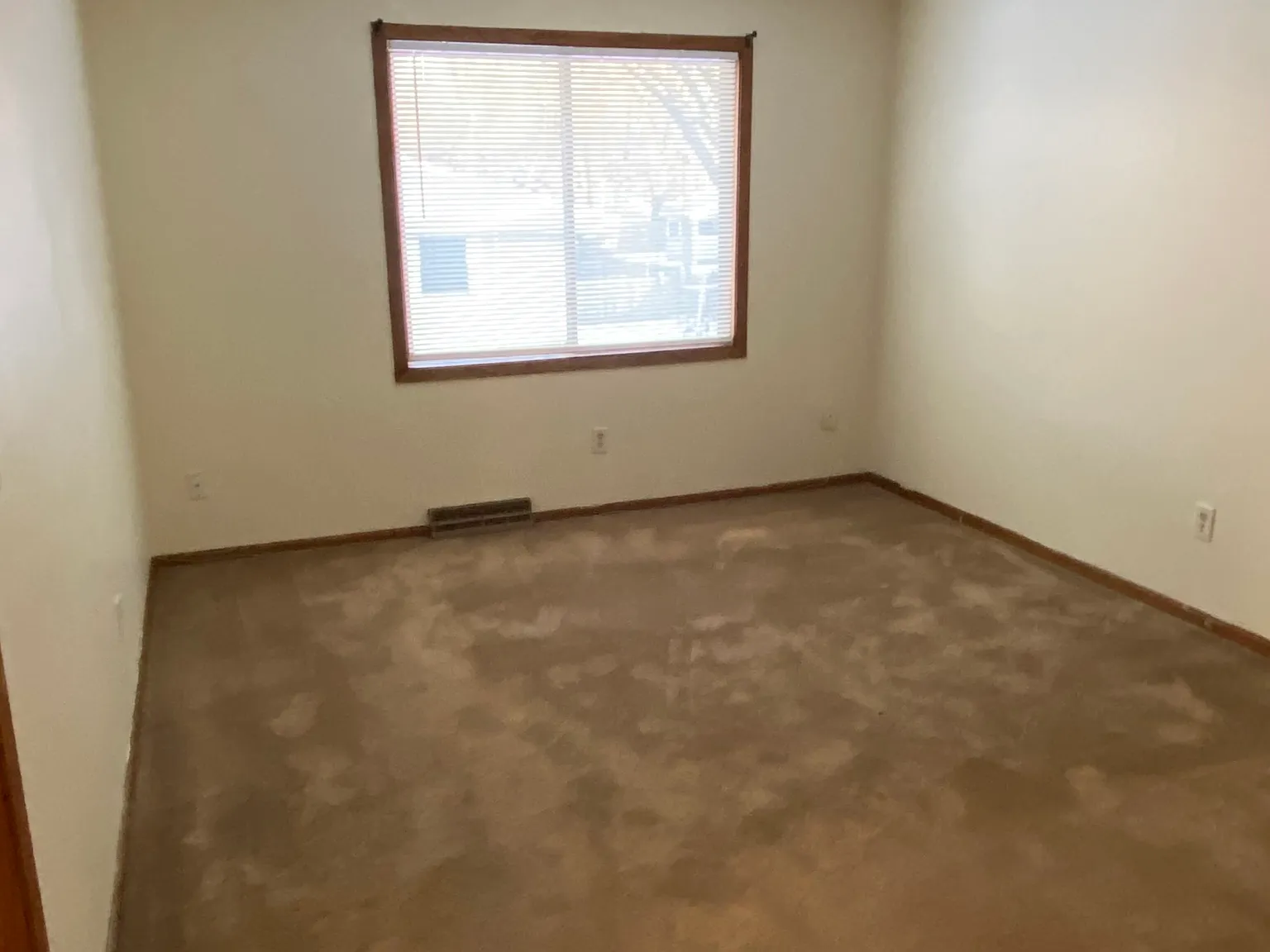 2 bed, 1600 sqft, $2,450 — Photo 4