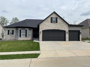 1711 Sophia Grace Ln, Fenton, MO 63026