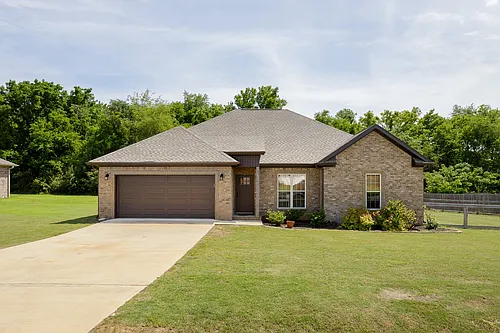72 W Blue Heron Dr Photo 1