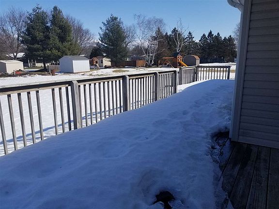 2nd image of 575 Betsy Ross Ln