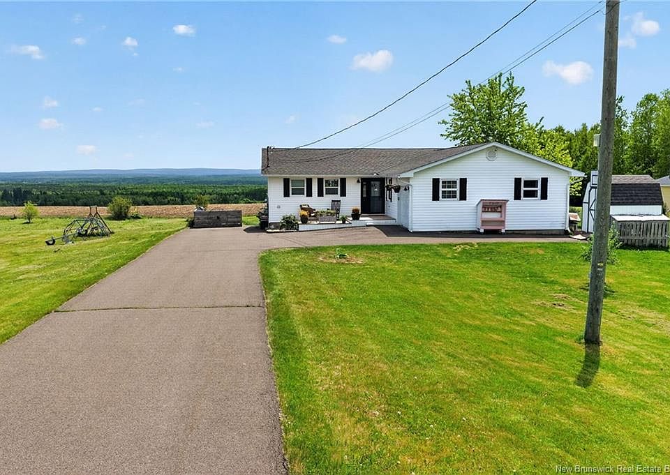 1st image of 47472 Homestead Rd