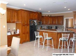 2204 Lockerby Dr SW, Decatur, AL 35603