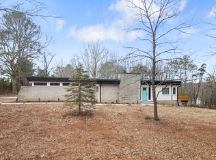 325 Russell Rd, Lawrenceville, GA 30043