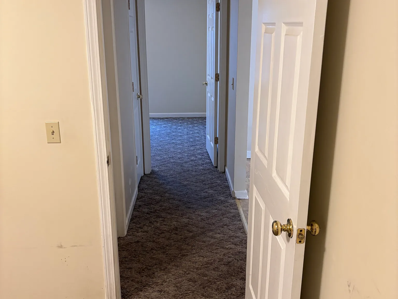2 bed, 925 sqft, $900 — Photo 3