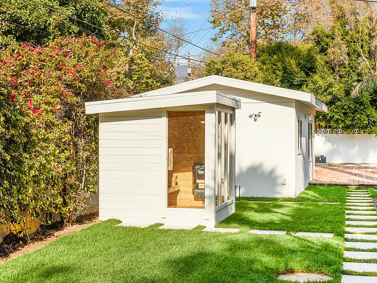 6414 Bonsall Dr — Photo 24
