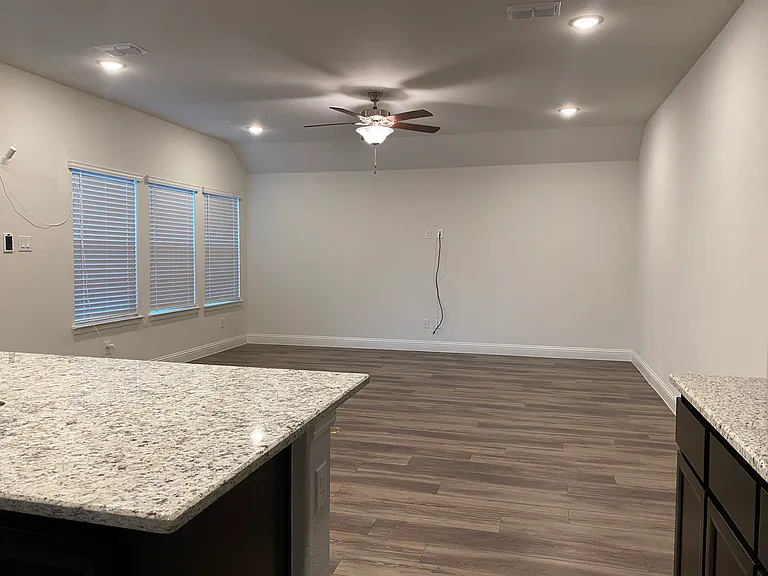 4009 Rain Lily Bnd — Photo 15