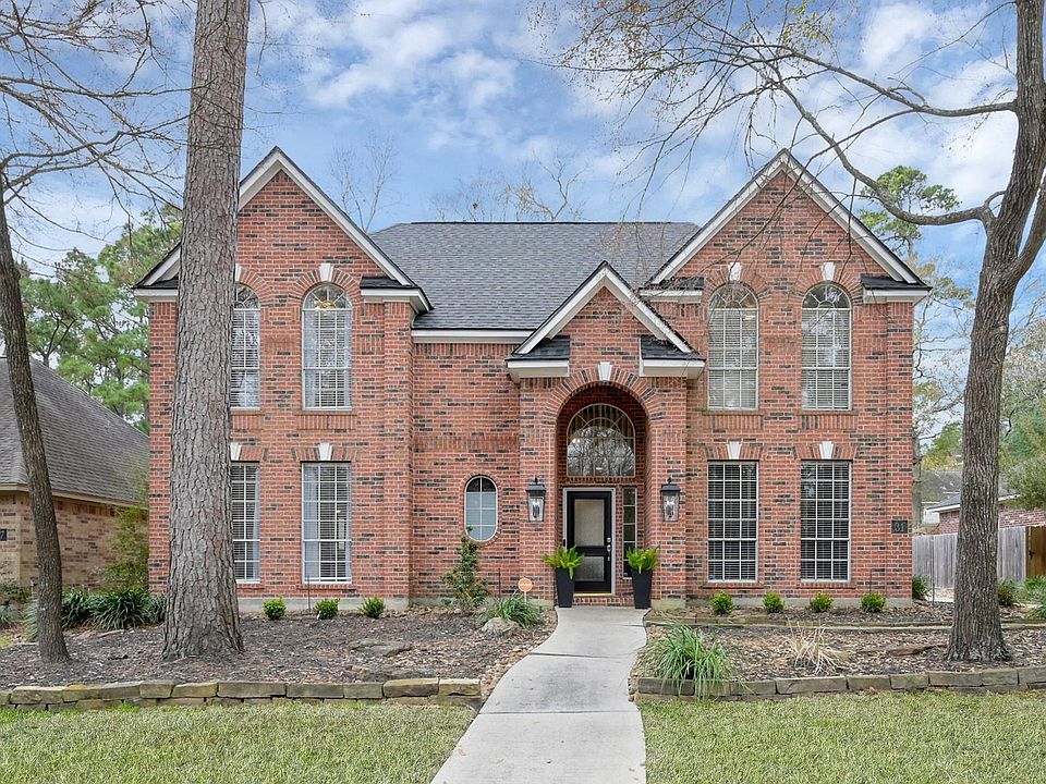1st image of 31 E Amberglow Cir